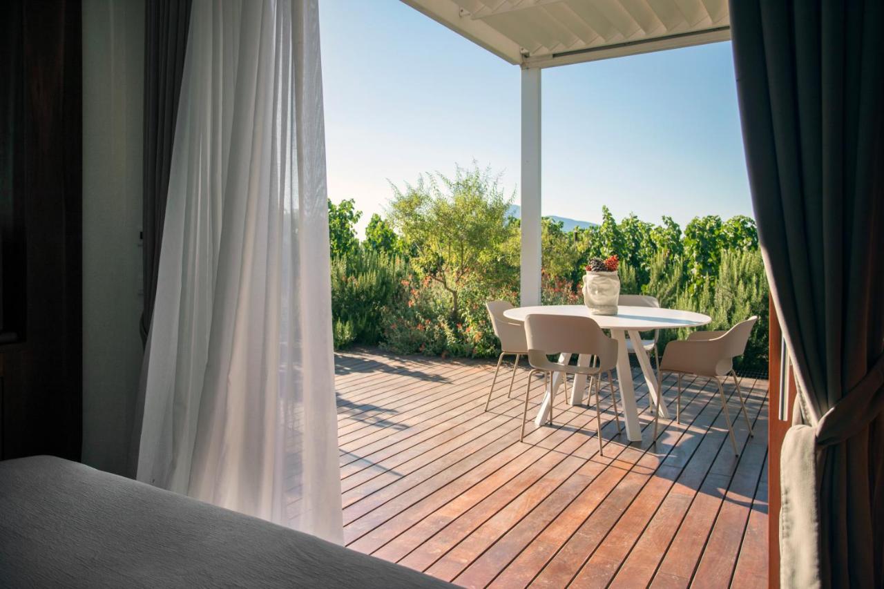 ליפארי Tenuta Di Castellaro Winery & Resort מראה חיצוני תמונה