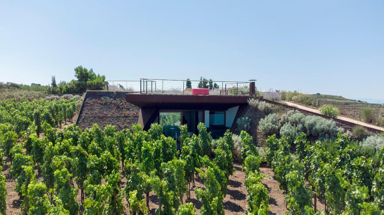 ליפארי Tenuta Di Castellaro Winery & Resort מראה חיצוני תמונה